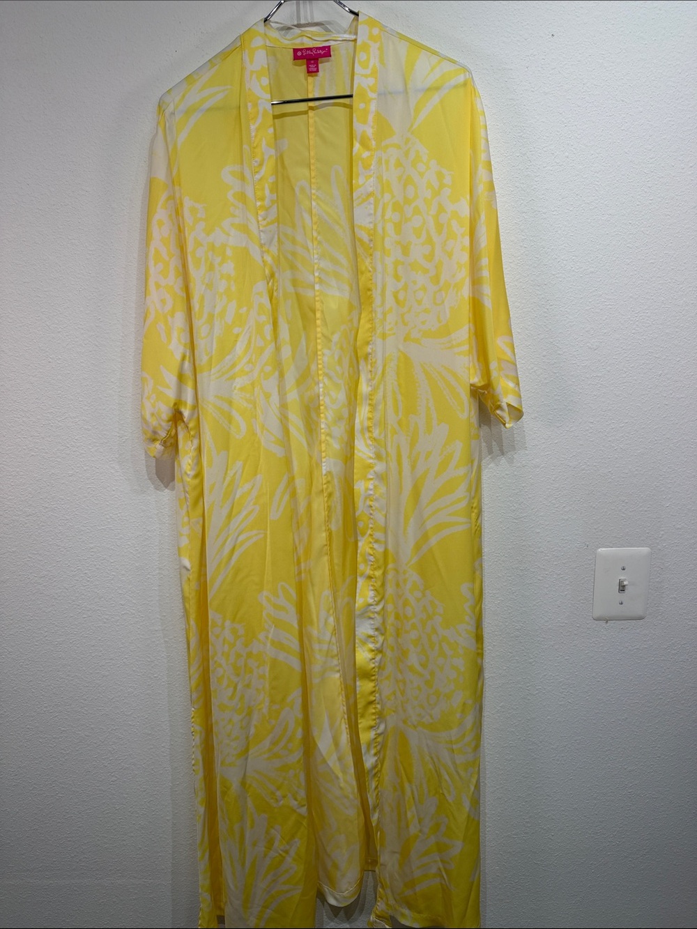 Lilly Pulitzer Target bright yellow and white plus 1X swim coverup kimono - Picture 3 of 7